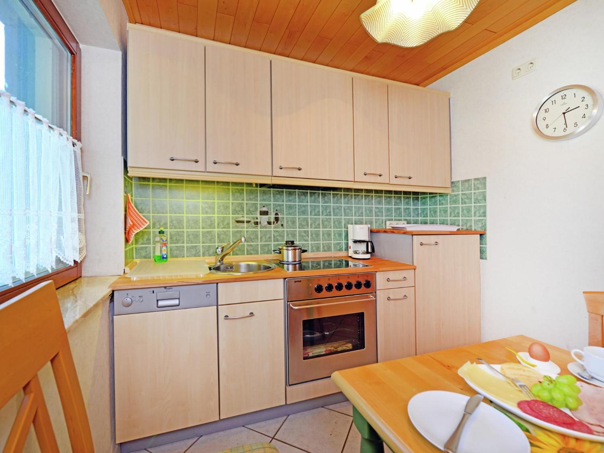 Quaint Apartment In Eimelrod Near Lake And Water Sports Willingen  Εξωτερικό φωτογραφία