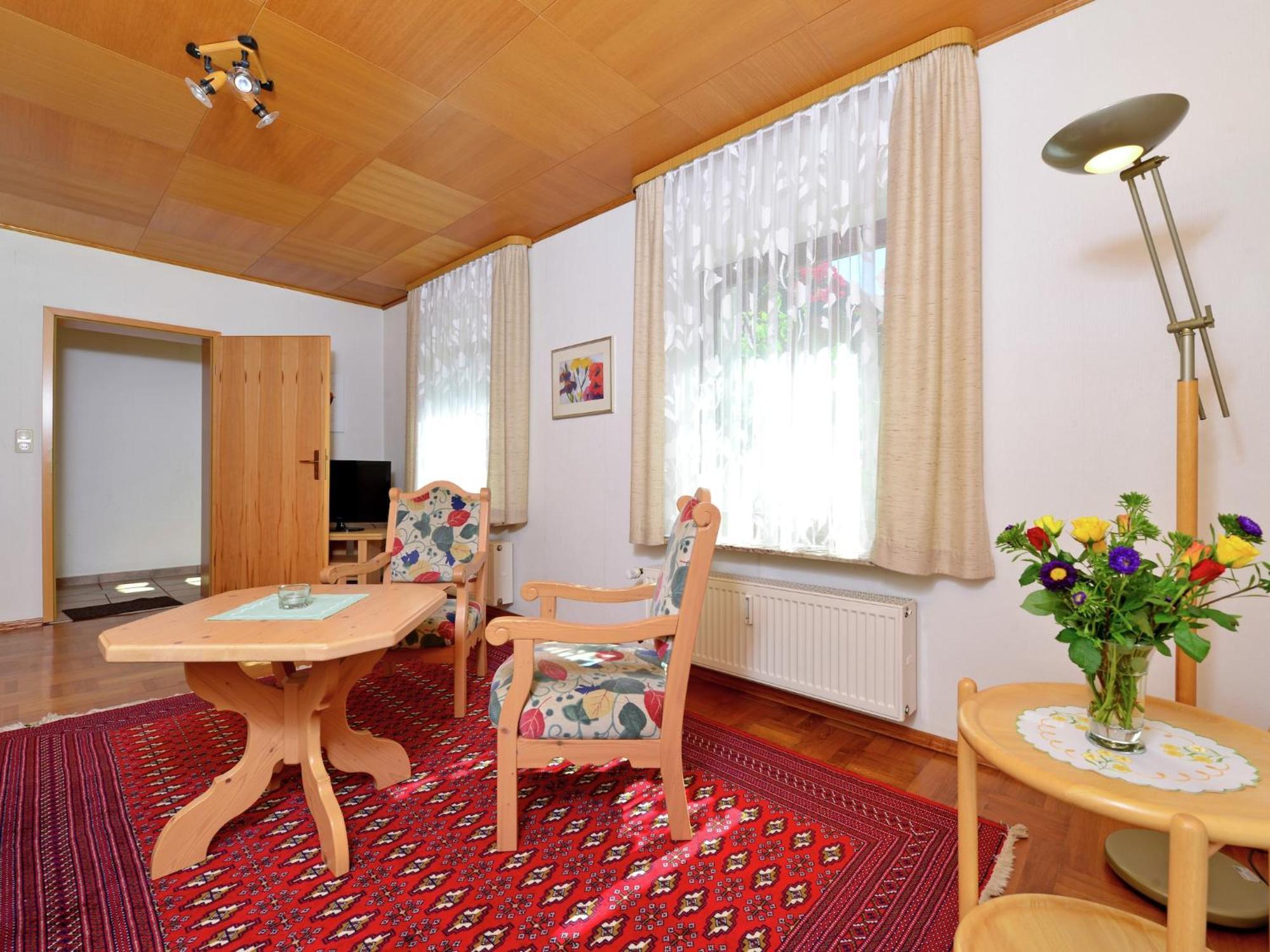 Quaint Apartment In Eimelrod Near Lake And Water Sports Willingen  Εξωτερικό φωτογραφία