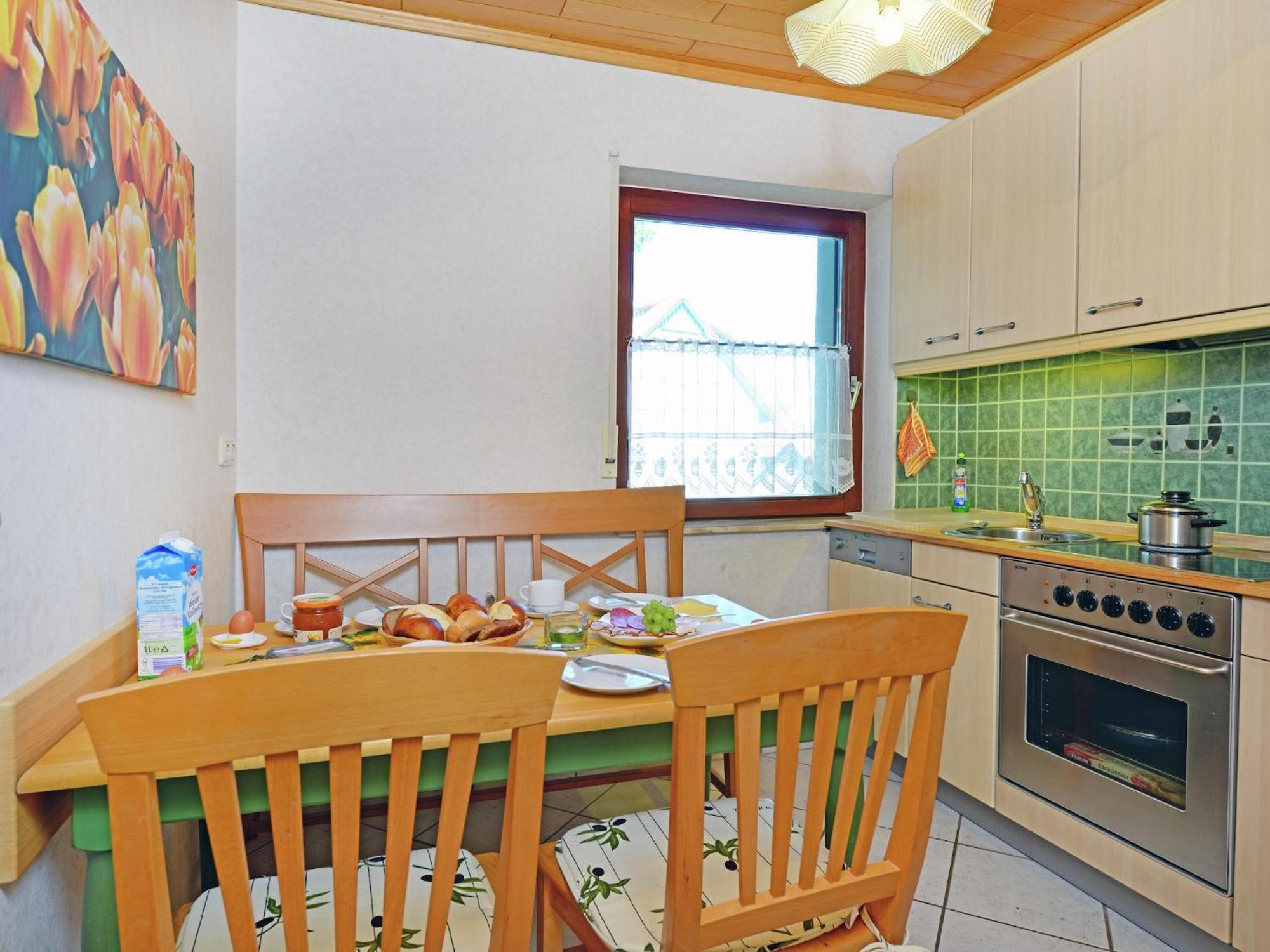 Quaint Apartment In Eimelrod Near Lake And Water Sports Willingen  Εξωτερικό φωτογραφία